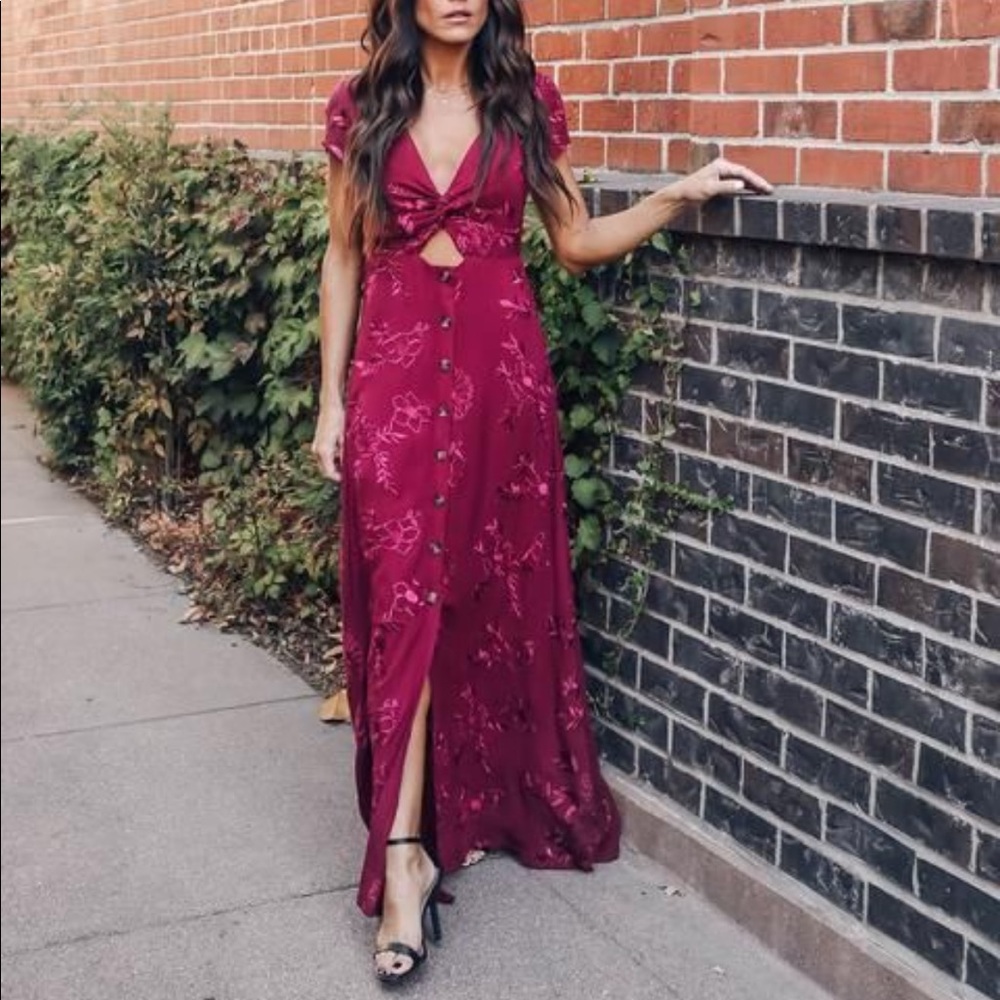 Button Down Maxi Dress ❤️